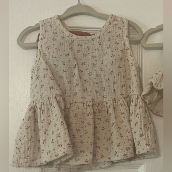 Quincy Mae Other - Floral Peplum Set